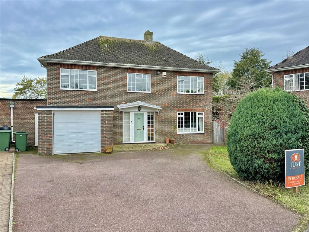 Property photo 1 of 41