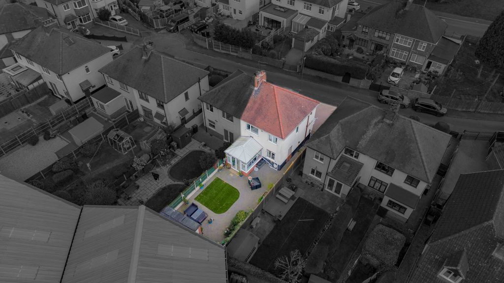 Property photo 2 of 22