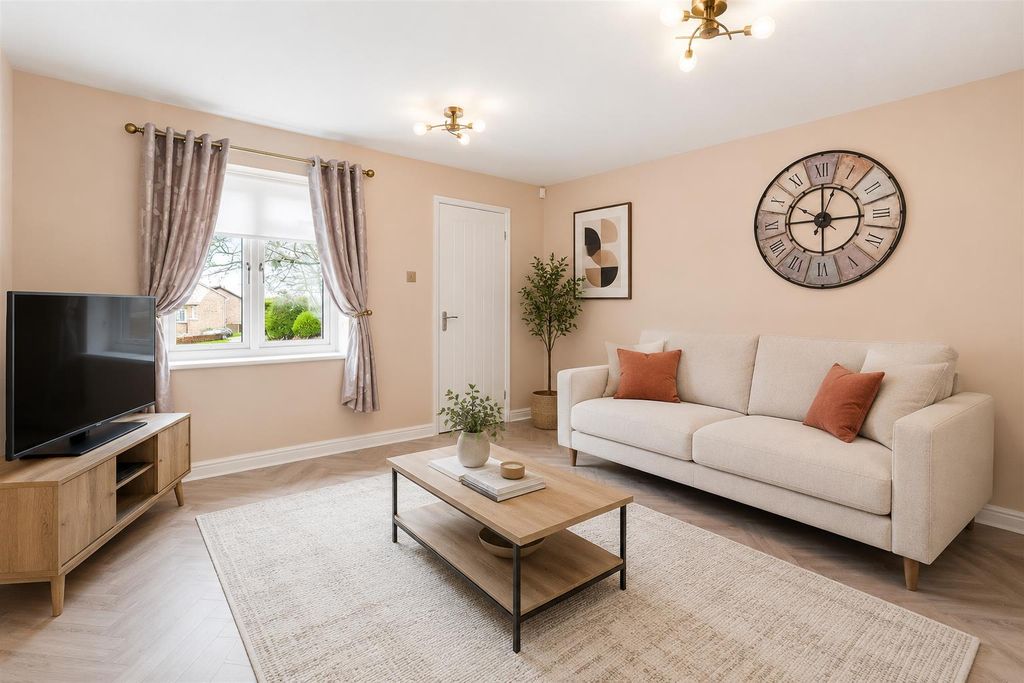 Property photo 3 of 11 Fearne Deane New.Png