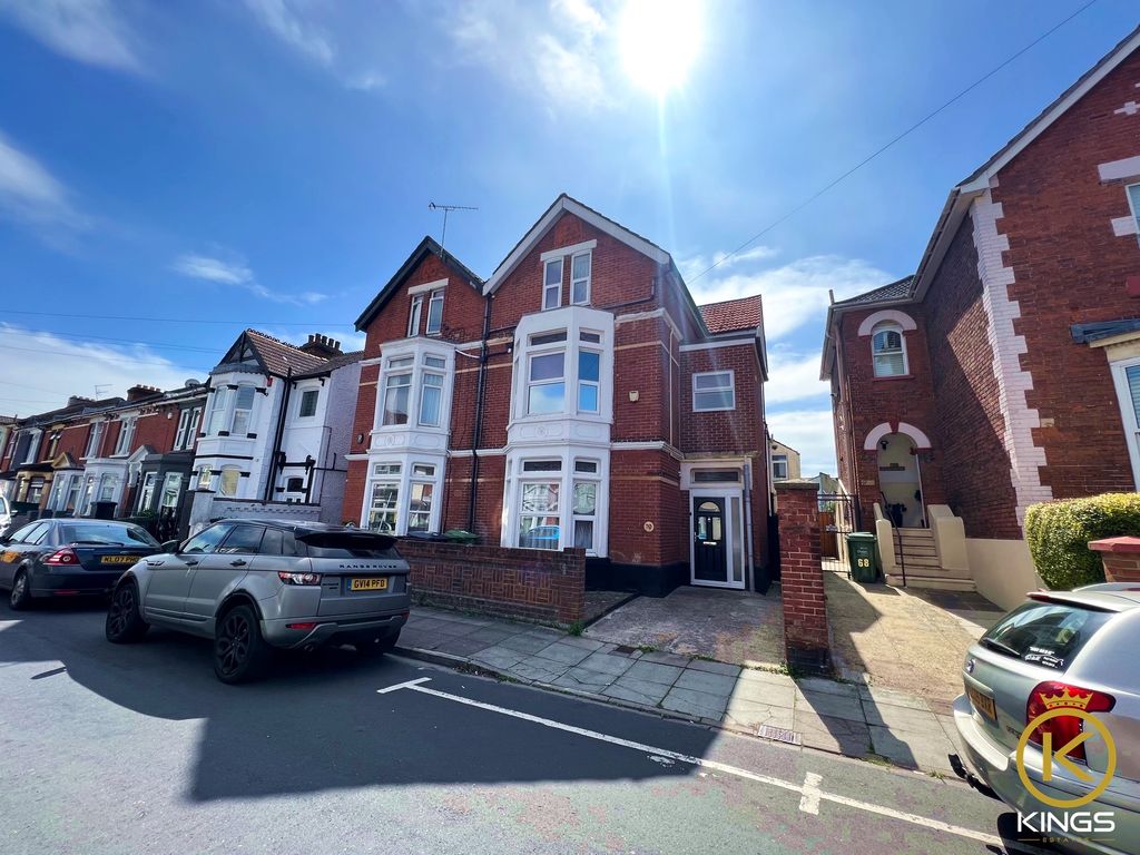 Property photo 1 of 8 8