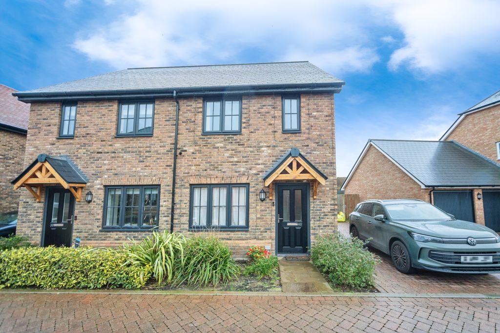 Property photo 1 of 17 Photography