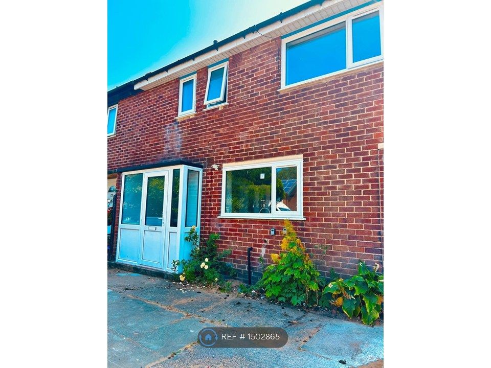 Property photo 3 of 19