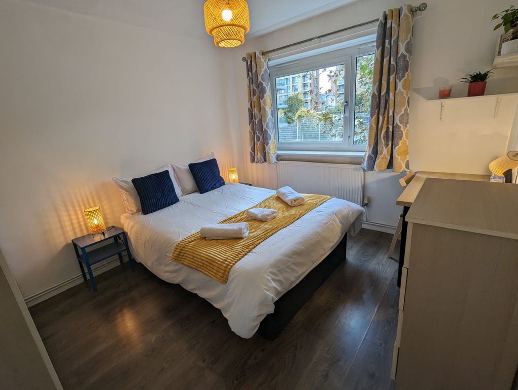 Property photo 3 of 11 Gallery