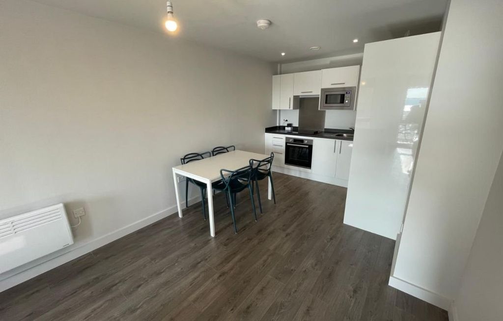 Property photo 2 of 8 Picture No. 08