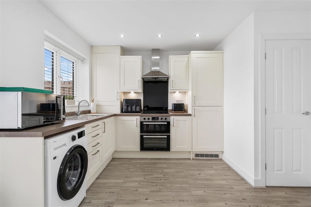 Property photo 3 of 14 Open Plan Kitchen / Diner