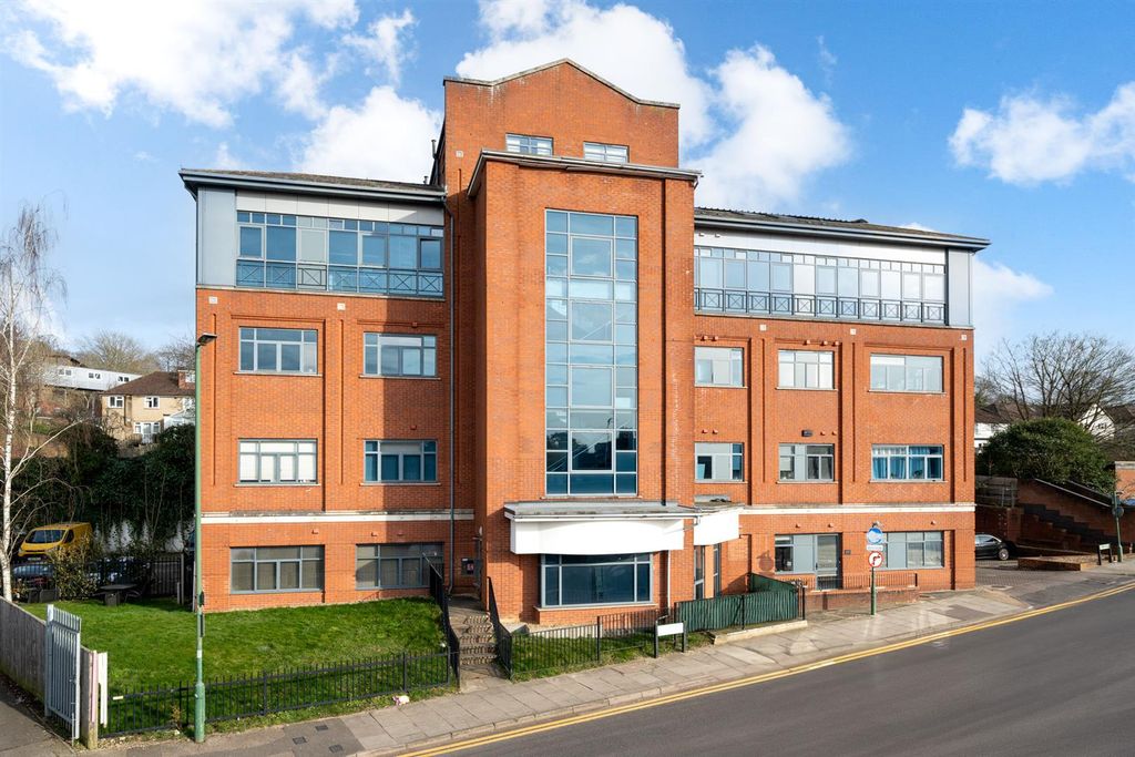 Property photo 1 of 7 Flat-7_-Normandy-House-4 (1).Jpg