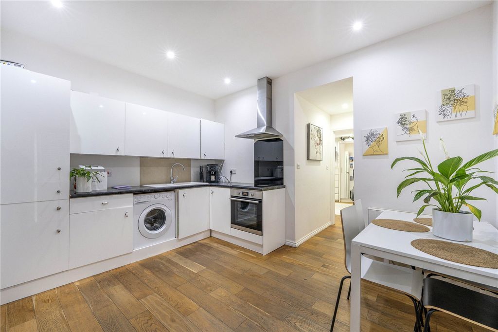 Property photo 1 of 10 Picture No. 06