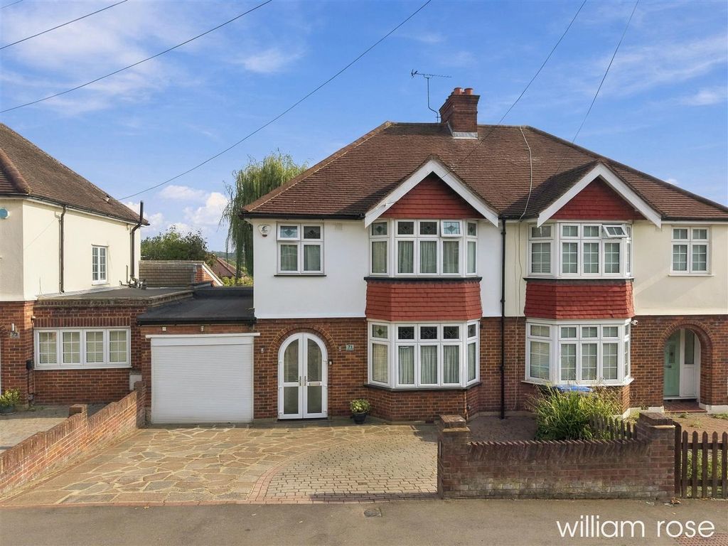 Property photo 1 of 28 2_002_Dji_20260929215701_0860_.Jpg