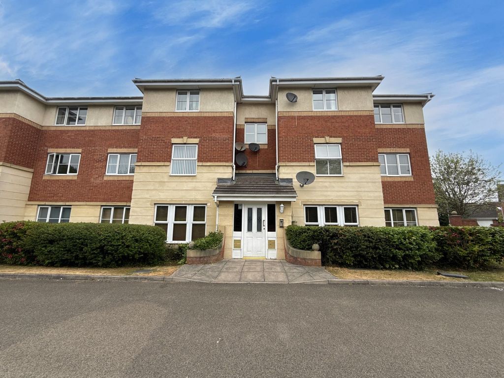 Property photo 1 of 10 External