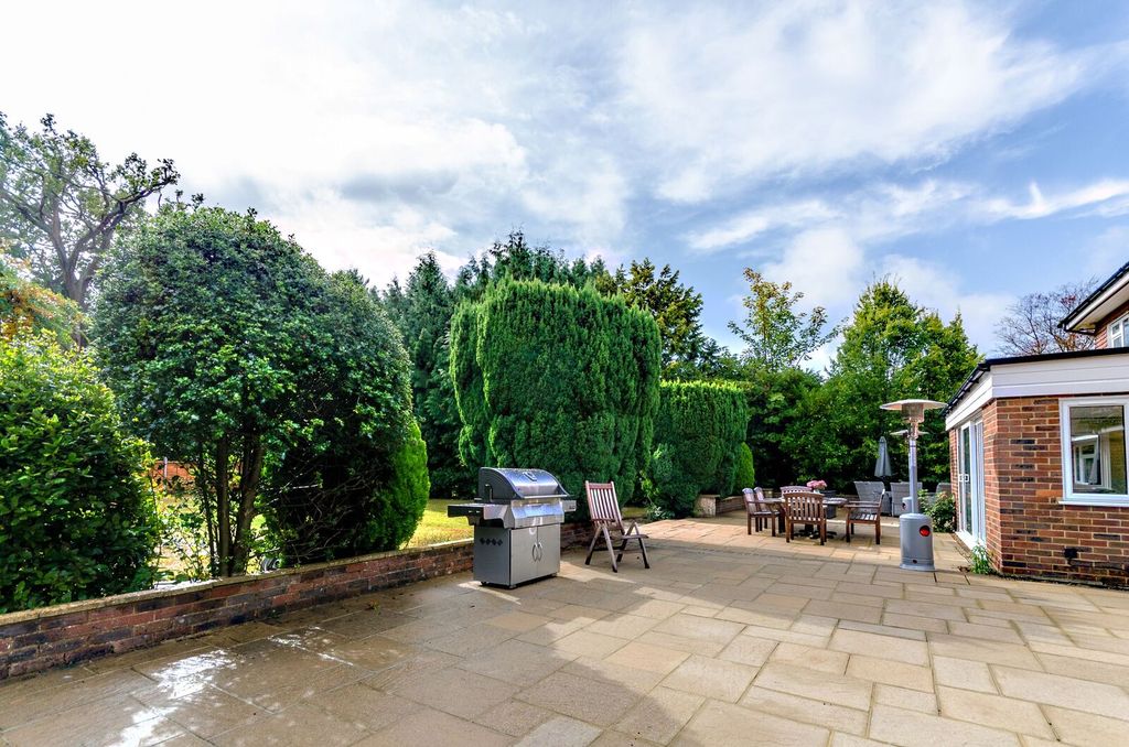 Additional image 9 of 5 bed detached house for saleMark Way, Godalming GU7