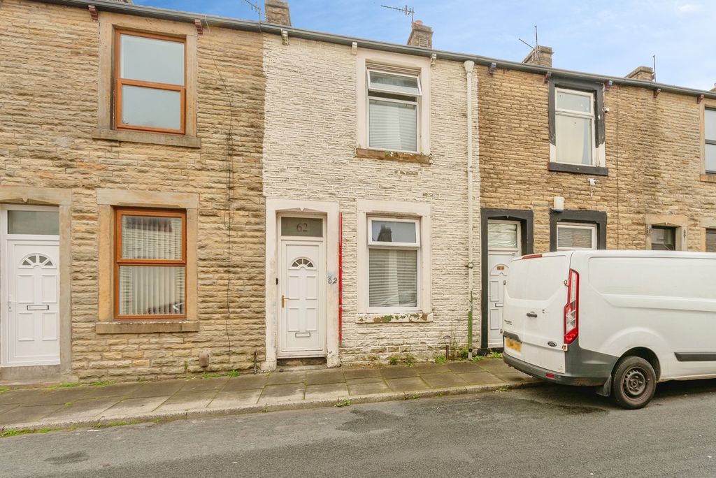 Property photo 1 of 13 Pbox-Img.Jpg