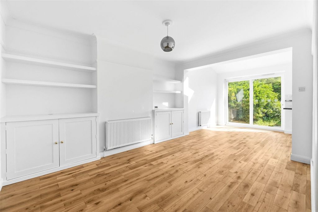 Property photo 1 of 13 Picture No. 07