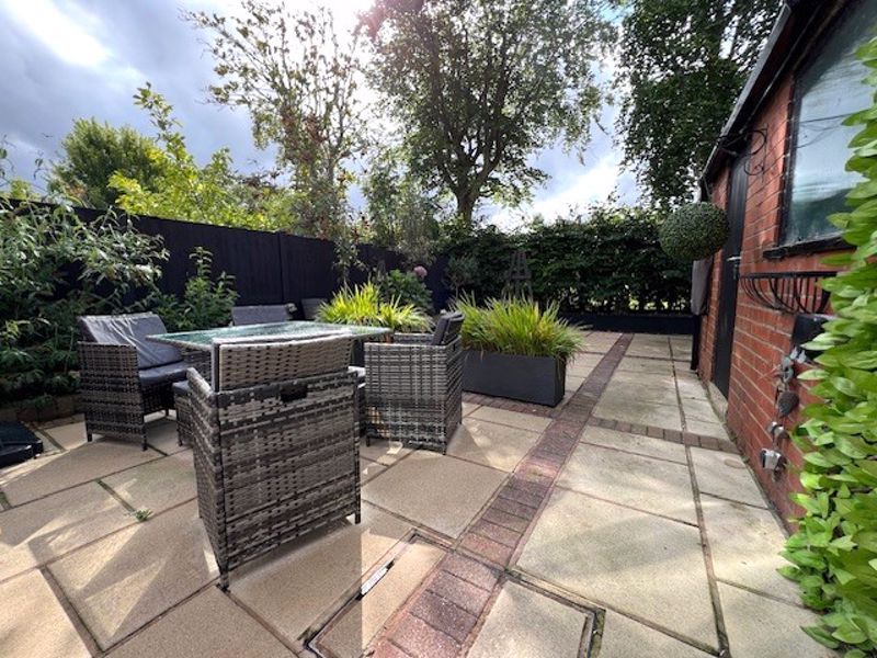 Property photo 2 of 14 Photo 12