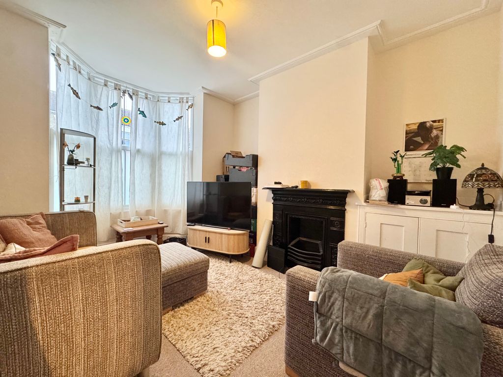 Property photo 2 of 6 Picture 2