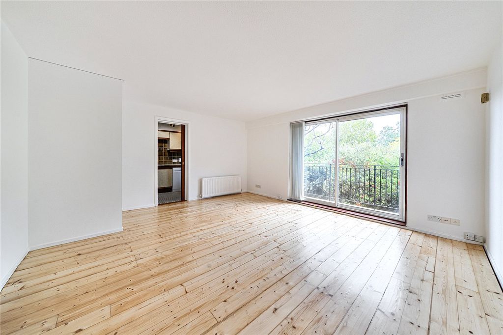 Property photo 1 of 18 Picture No. 28