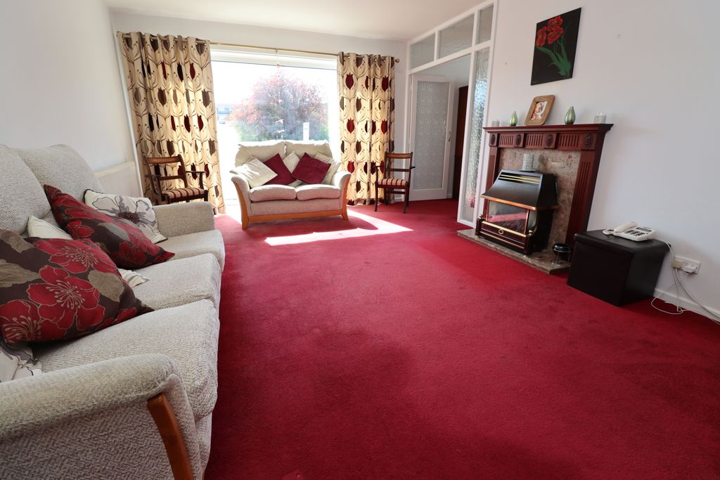 Property photo 3 of 13 Img_1772