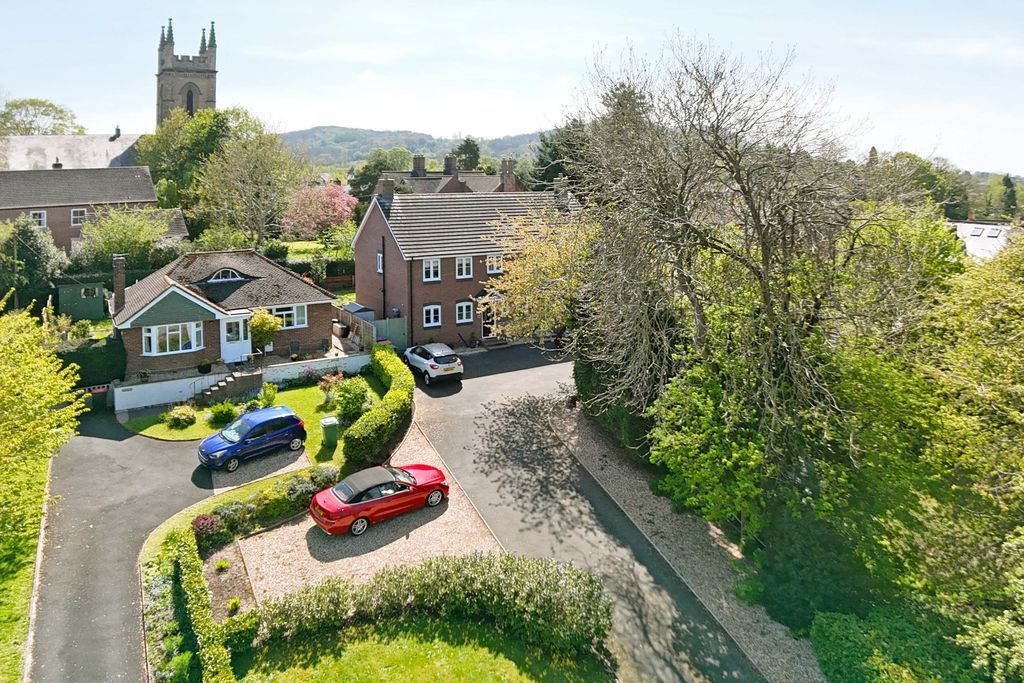 Property photo 3 of 25 Photo 4