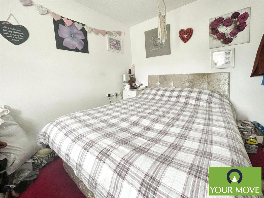 Property photo 3 of 6 Picture No. 05