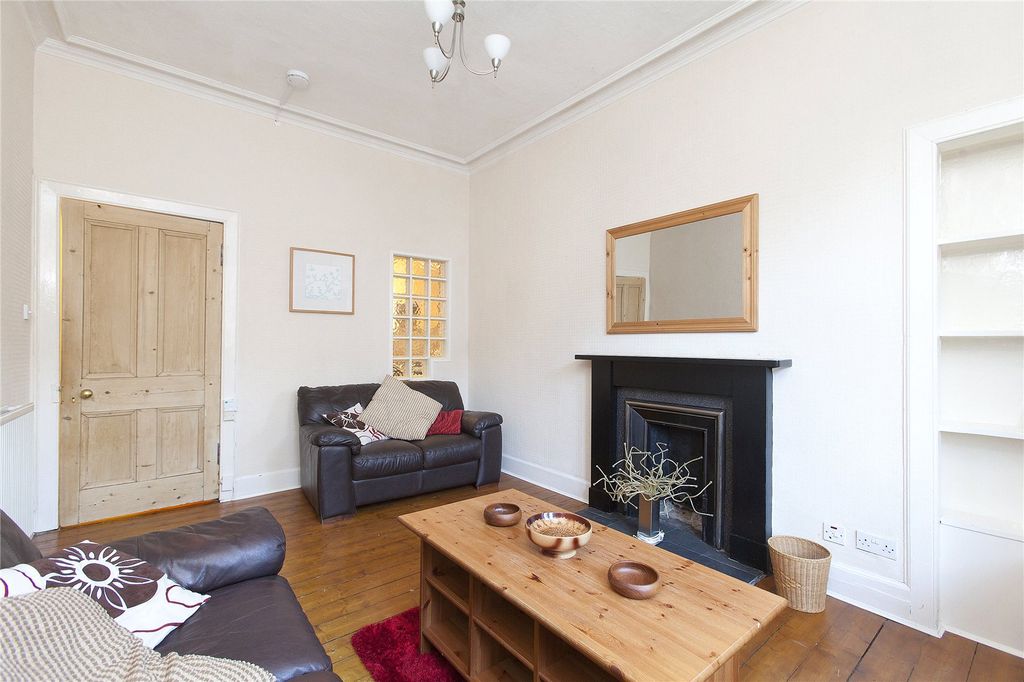 Property photo 2 of 12 Picture No. 09