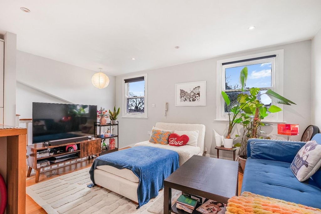 Property photo 2 of 16 Dscf6697.Jpg