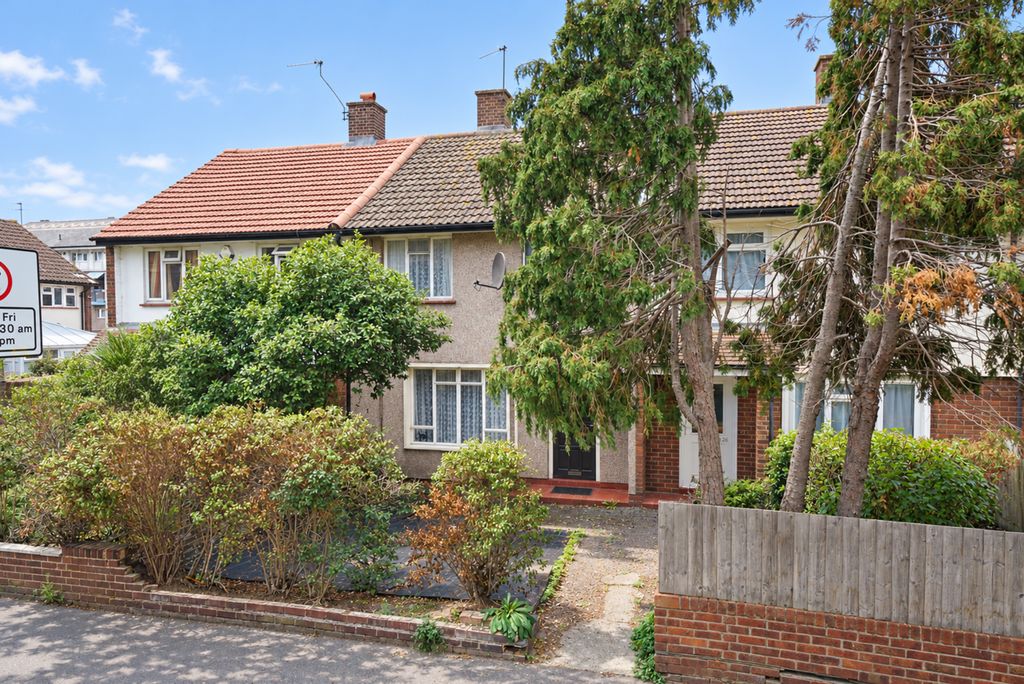 Property photo 1 of 19