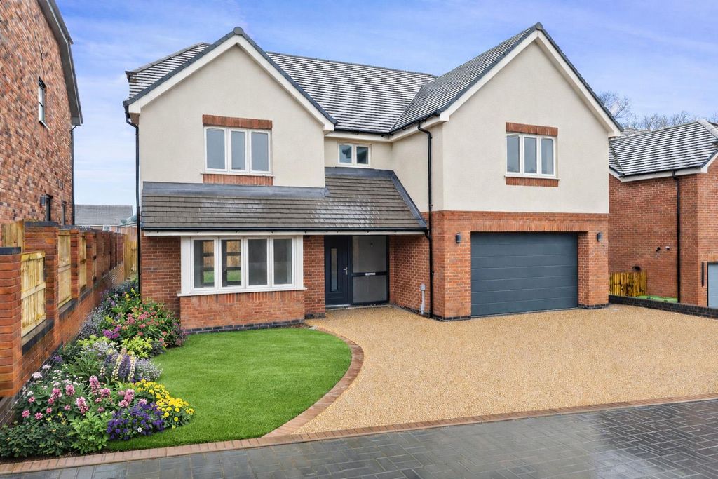 Property photo 1 of 16 Front