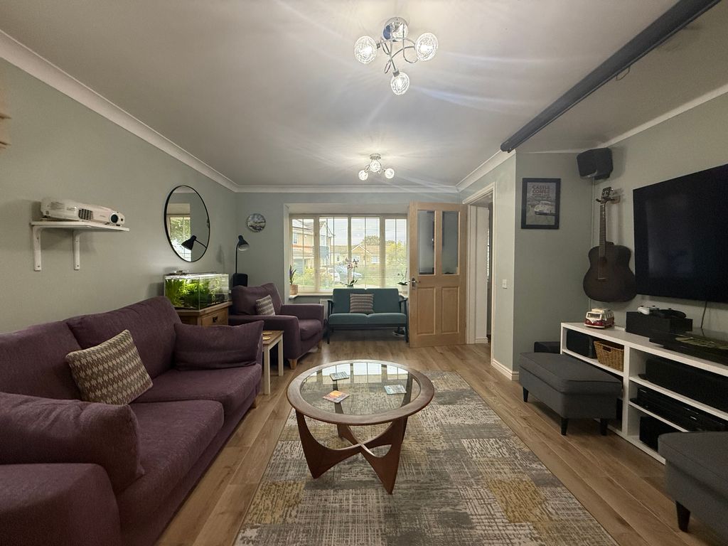 Property photo 3 of 20 Img7048