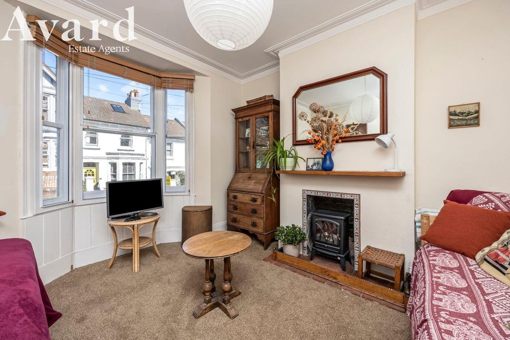 Property photo 3 of 19 4.Jpeg