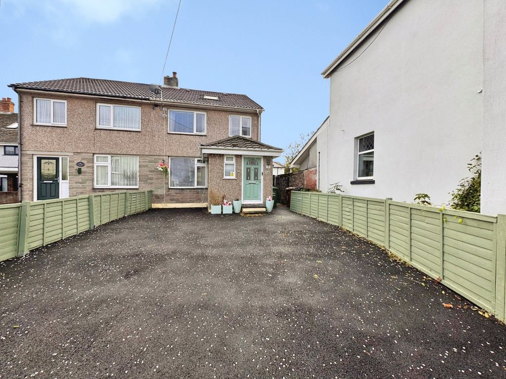 Property photo 1 of 17 Picture No. 10