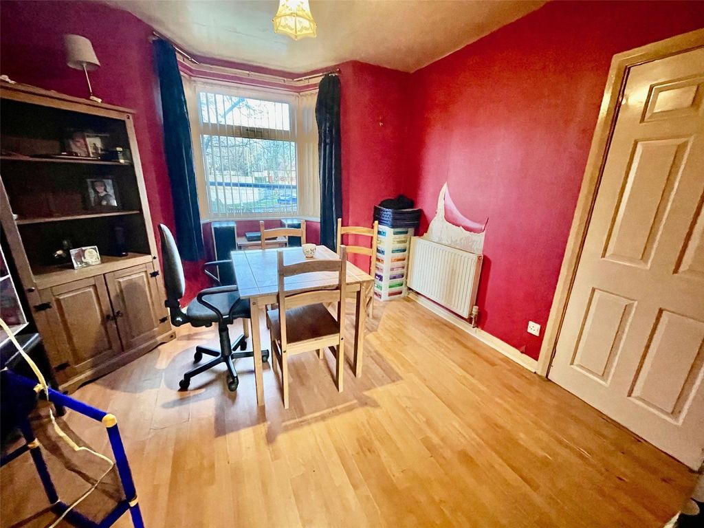 Property photo 3 of 18 Picture No. 07