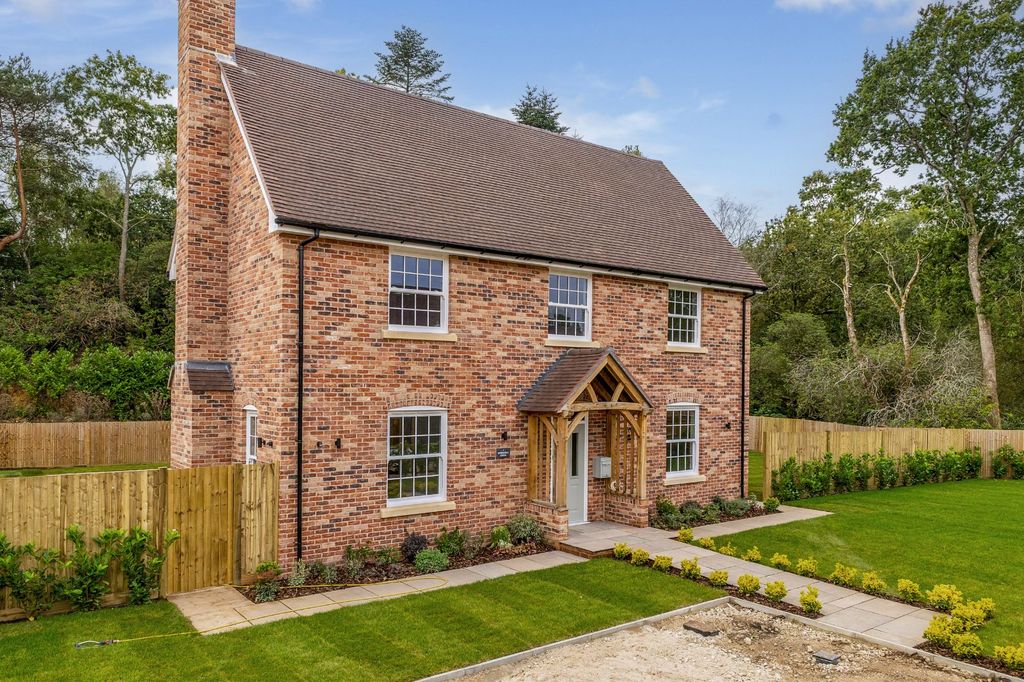 Property photo 1 of 14 Plot 9 Front