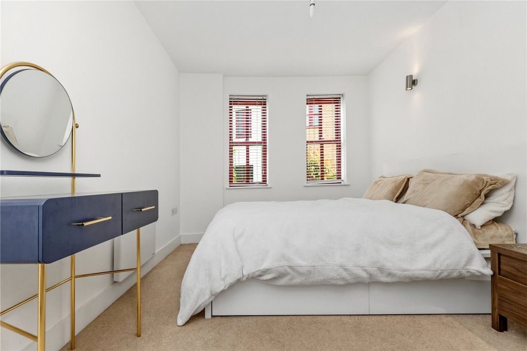 Property photo 3 of 12 Picture No. 03