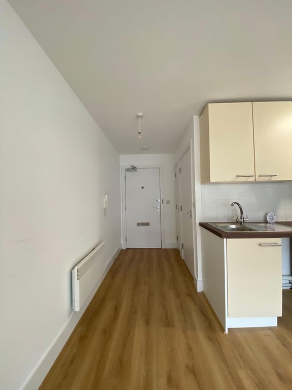 Property photo 1 of 4