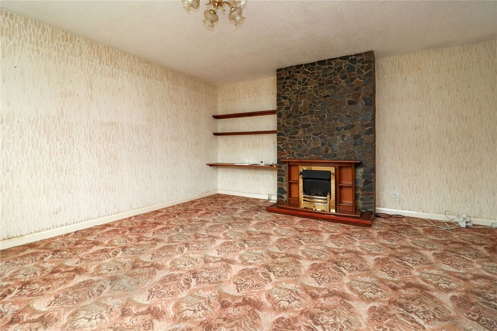 Property photo 3 of 14 Picture No. 01