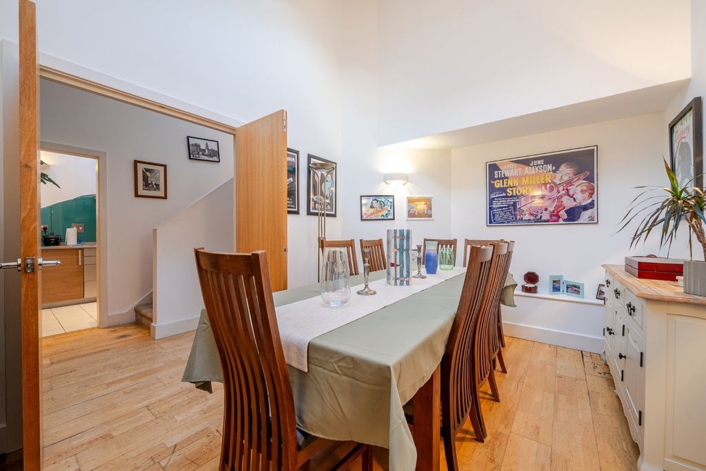 Property photo 2 of 15 Picture No. 08