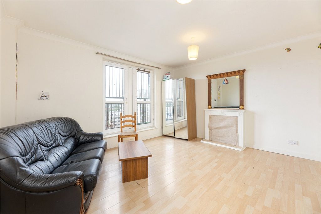 Property photo 3 of 6 Picture No. 03