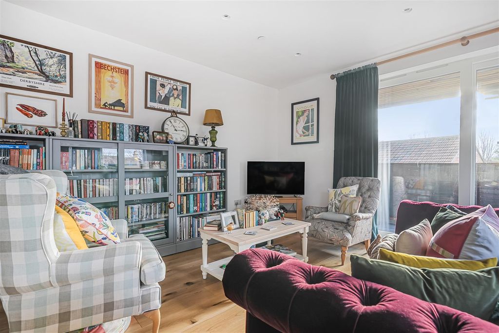 Property photo 3 of 20 1372023-10-69247A2493Dbd.Jpg