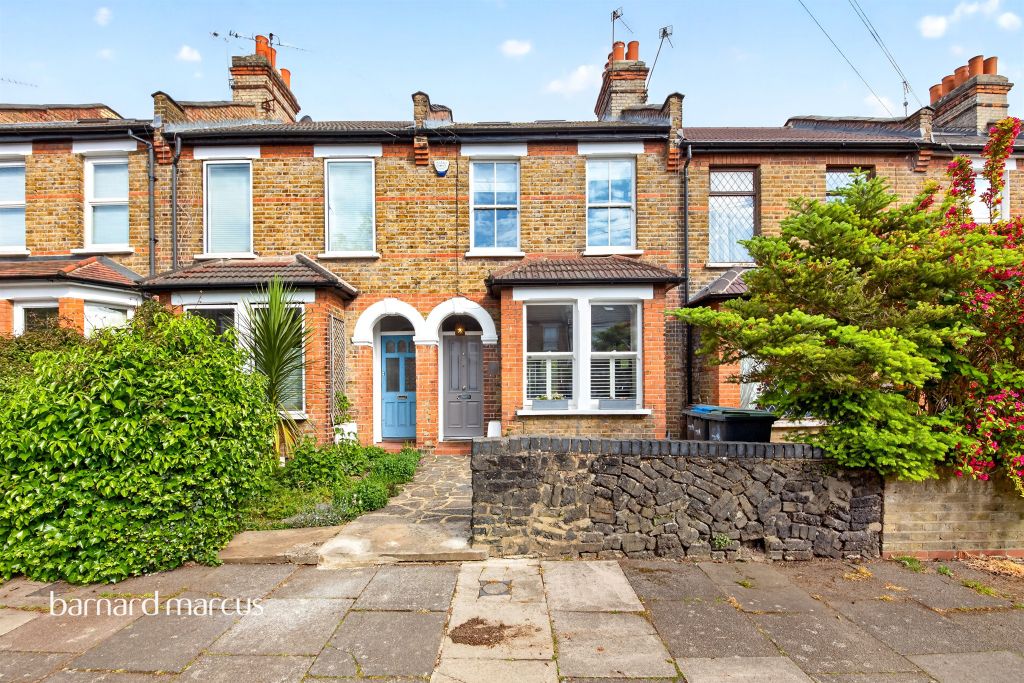 Property photo 1 of 12