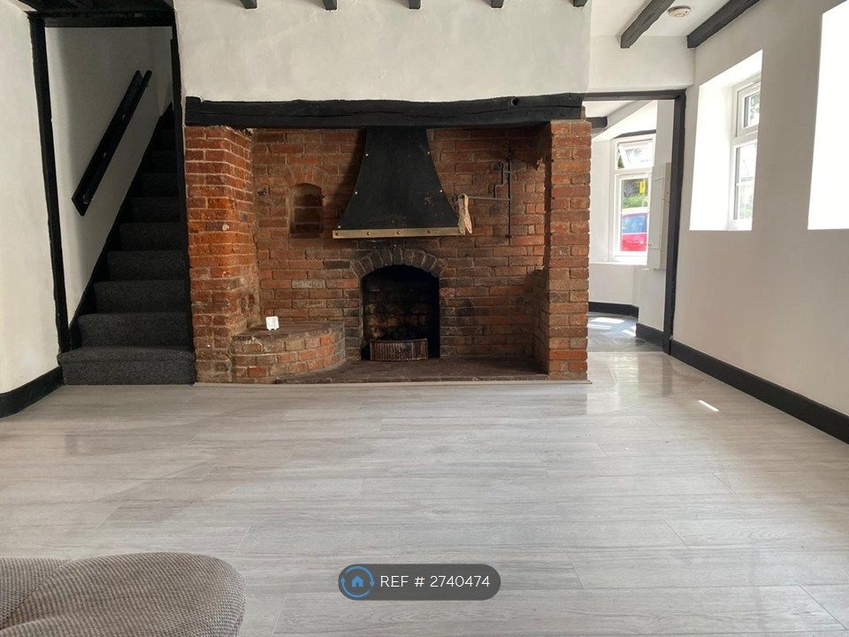 Property photo 3 of 27 Fireplace