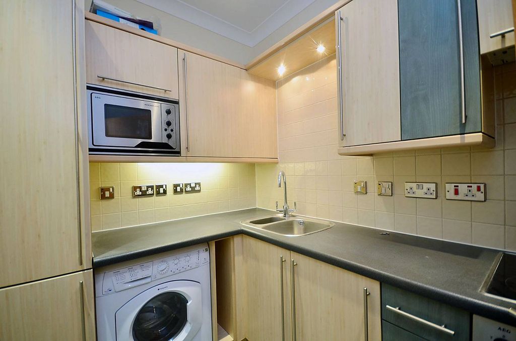 Property photo 2 of 5