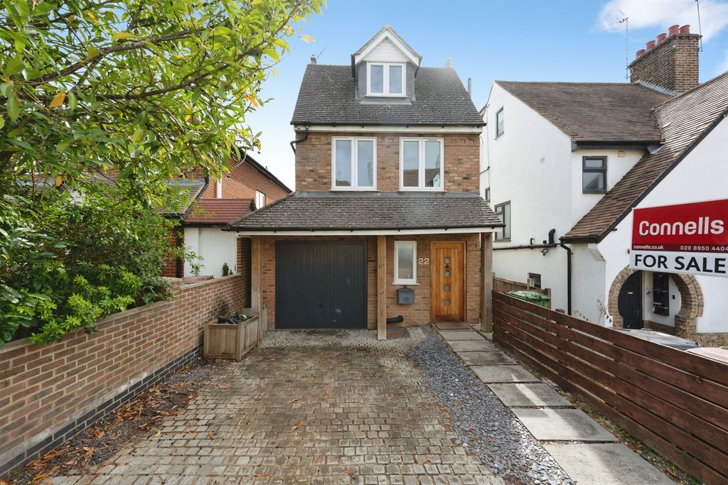 Property photo 1 of 34