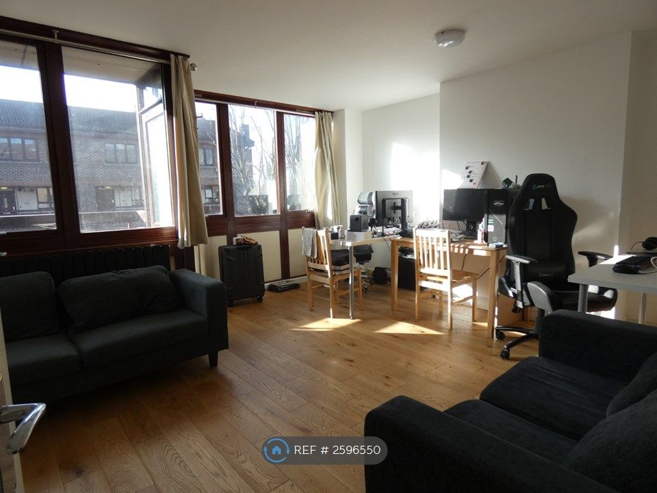 Property photo 3 of 16