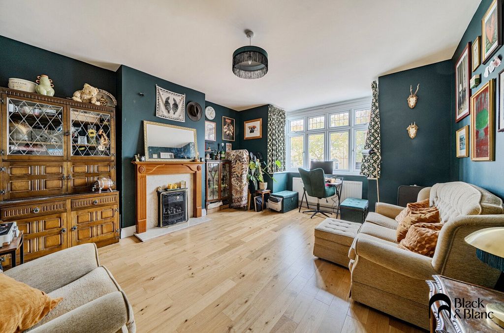 Property photo 2 of 20 Reception Room