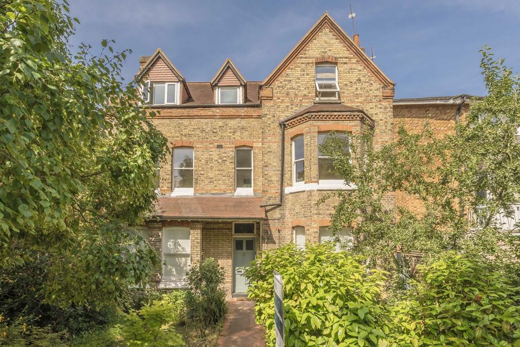 Property photo 1 of 7
