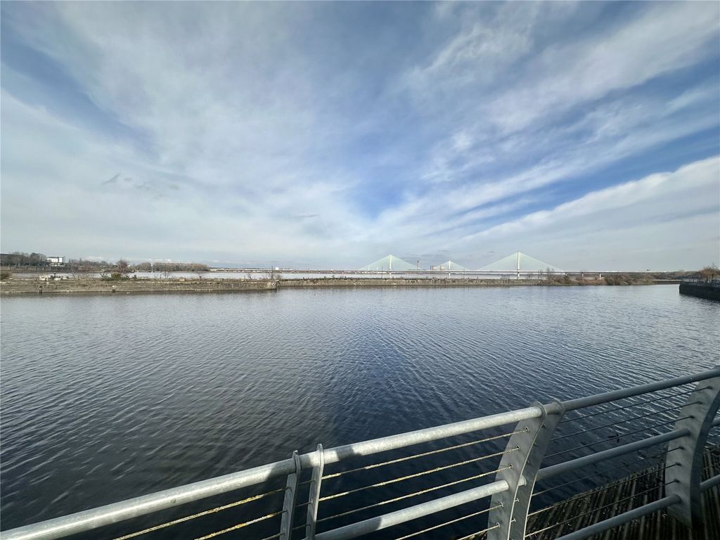 Property photo 3 of 9 Picture No. 05