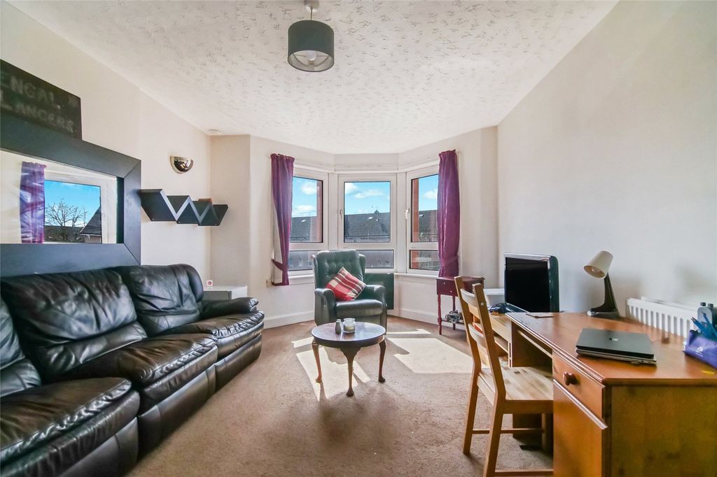 Property photo 2 of 18 Picture No. 02