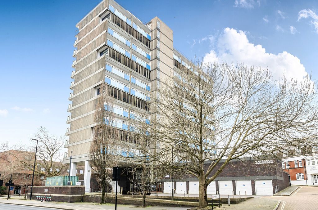 Property photo 1 of 9 1415791-5-69A0330...