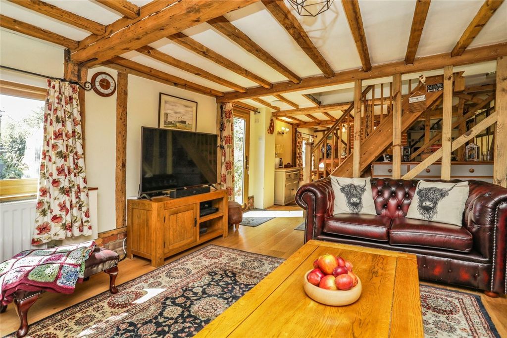 Property photo 3 of 32 Picture No. 83