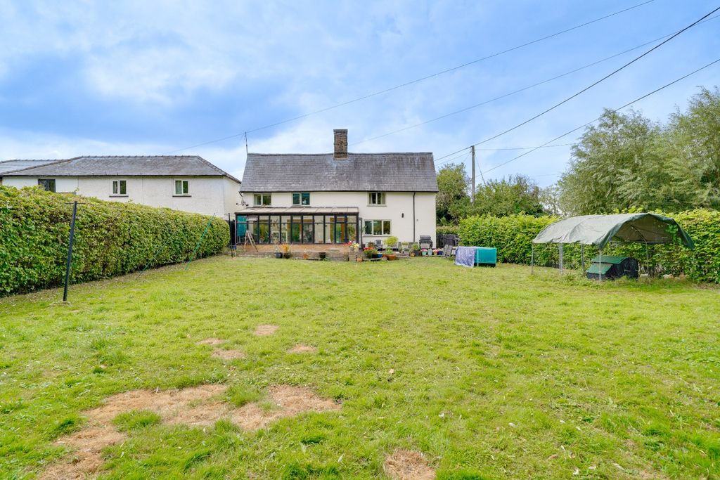 Property photo 3 of 19 2887363