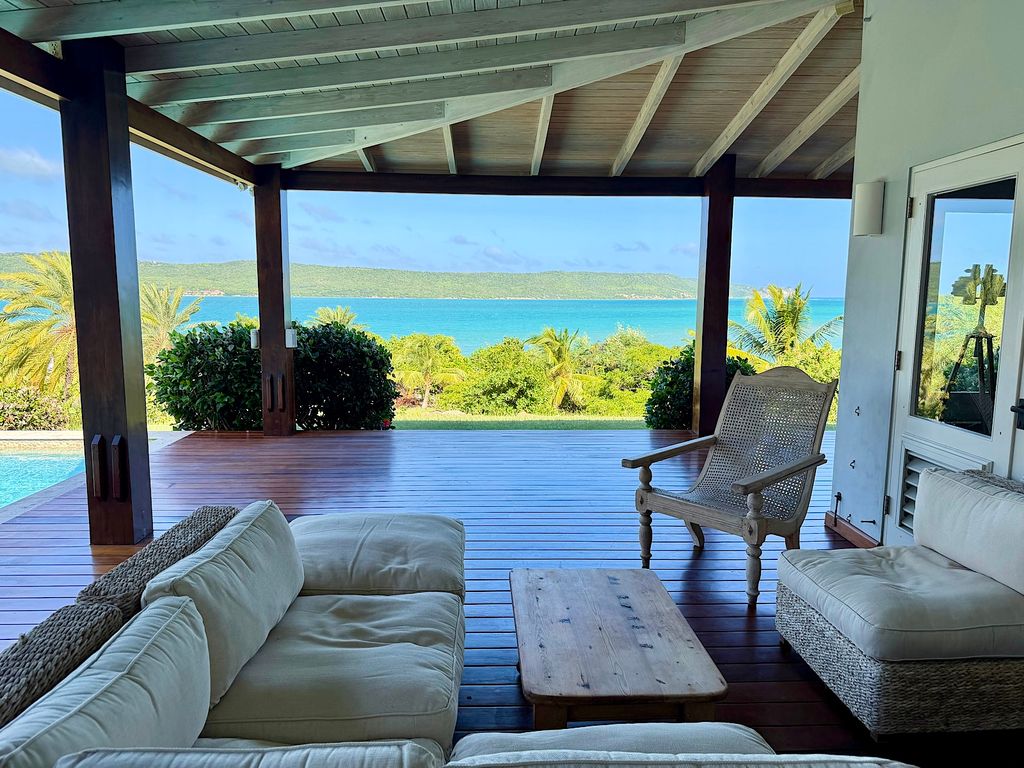 Property photo 3 of 41